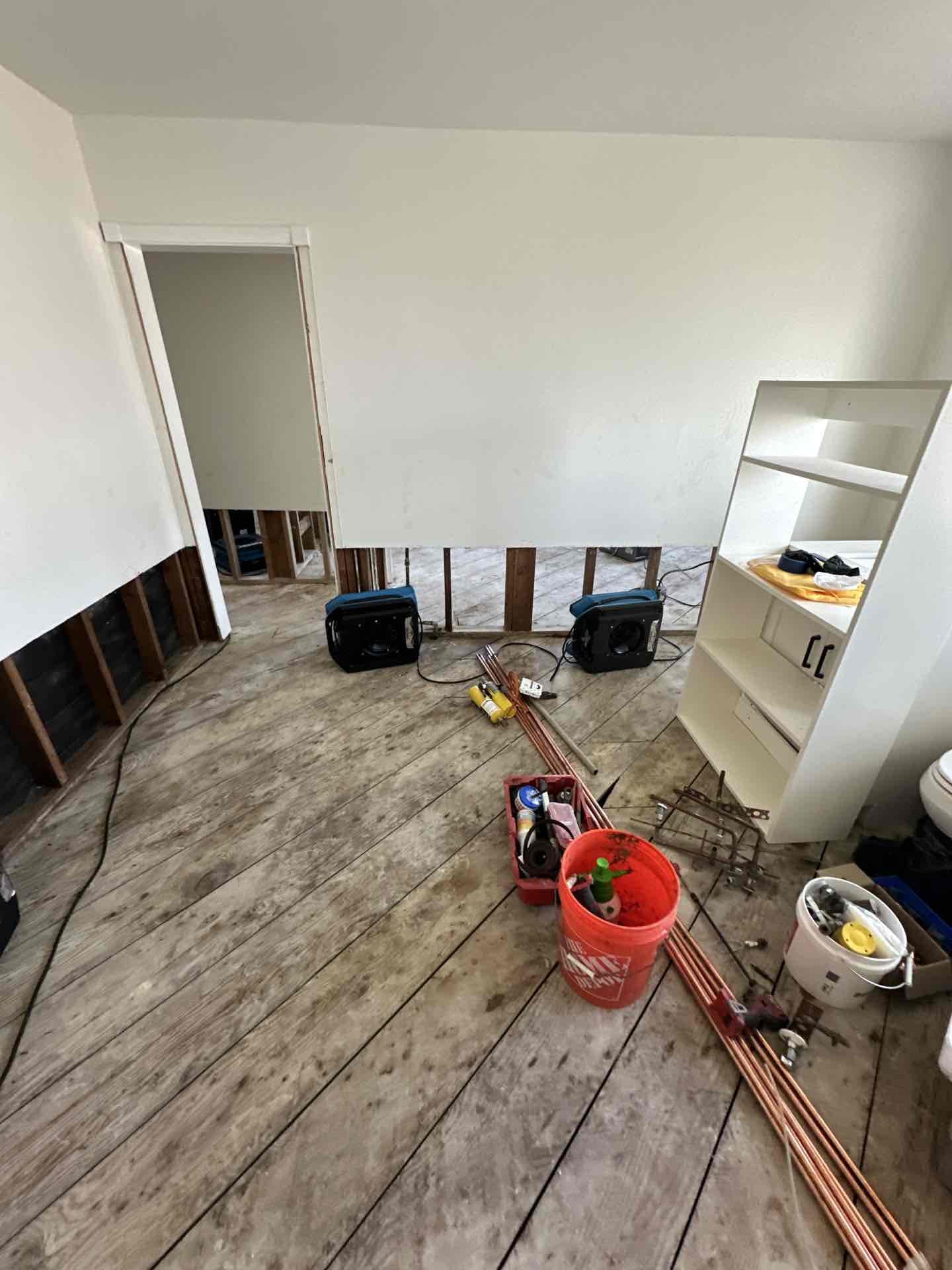 Jesus Gonzalez, Luis Quirarte