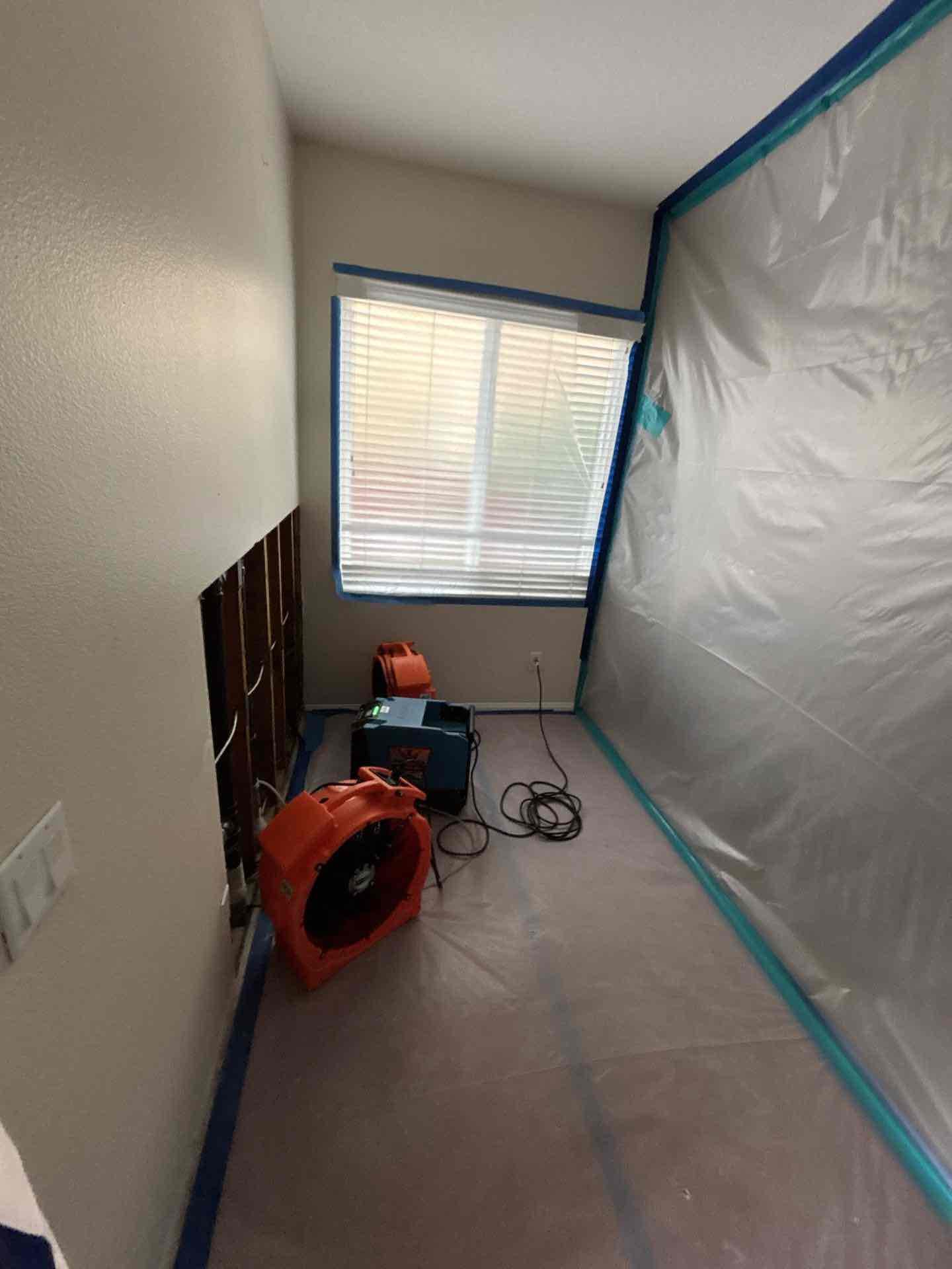 Gill Gonzalez, Steven Rivera