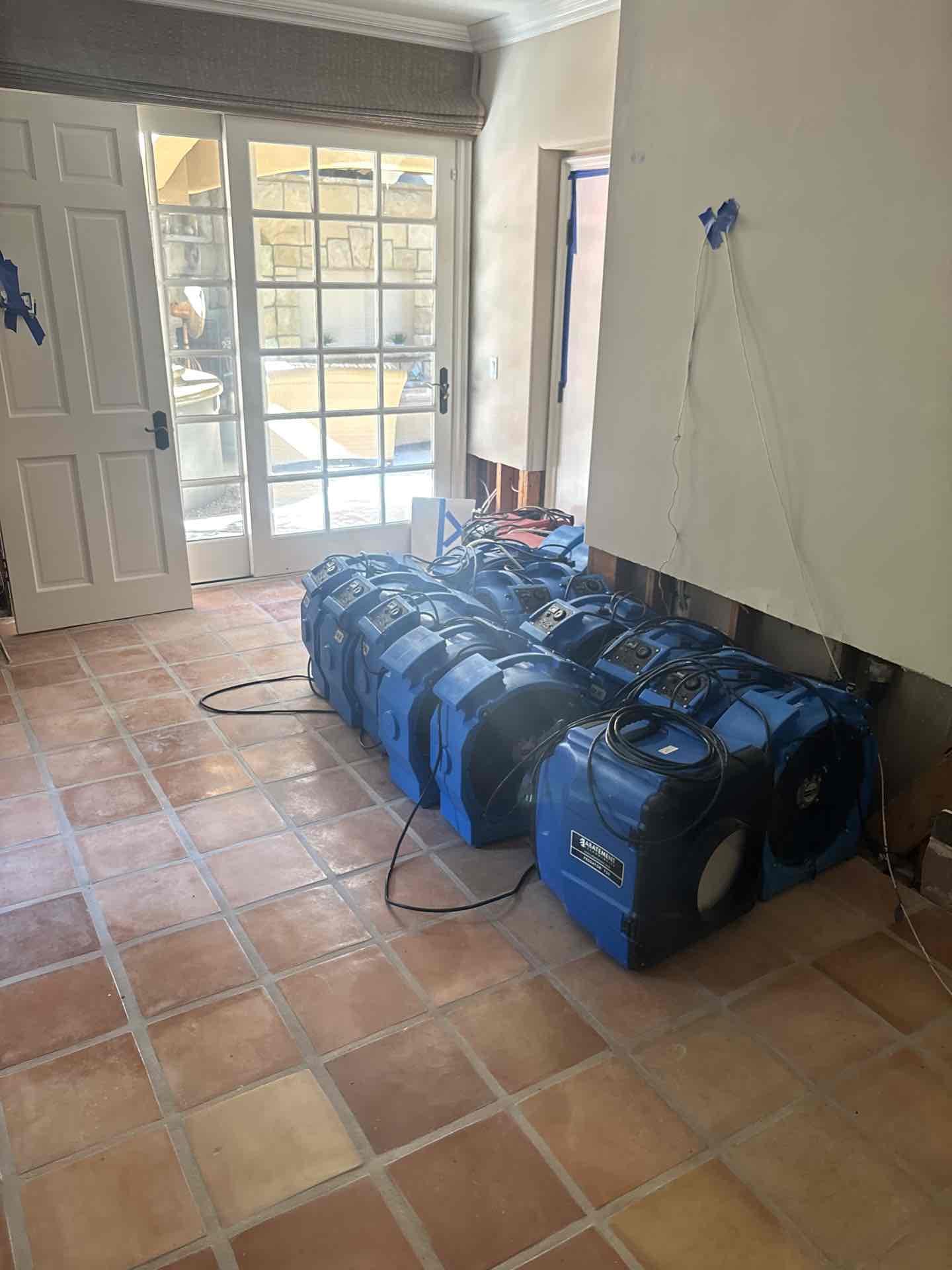 Angel Hipolito Delgado, Jorge Sorto